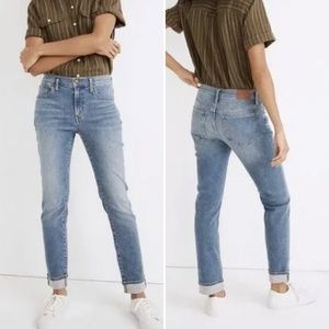 Madewell Women's The Slim Boyjean Boyfriend Jeans in Mayberry Wash Size 27 ND556